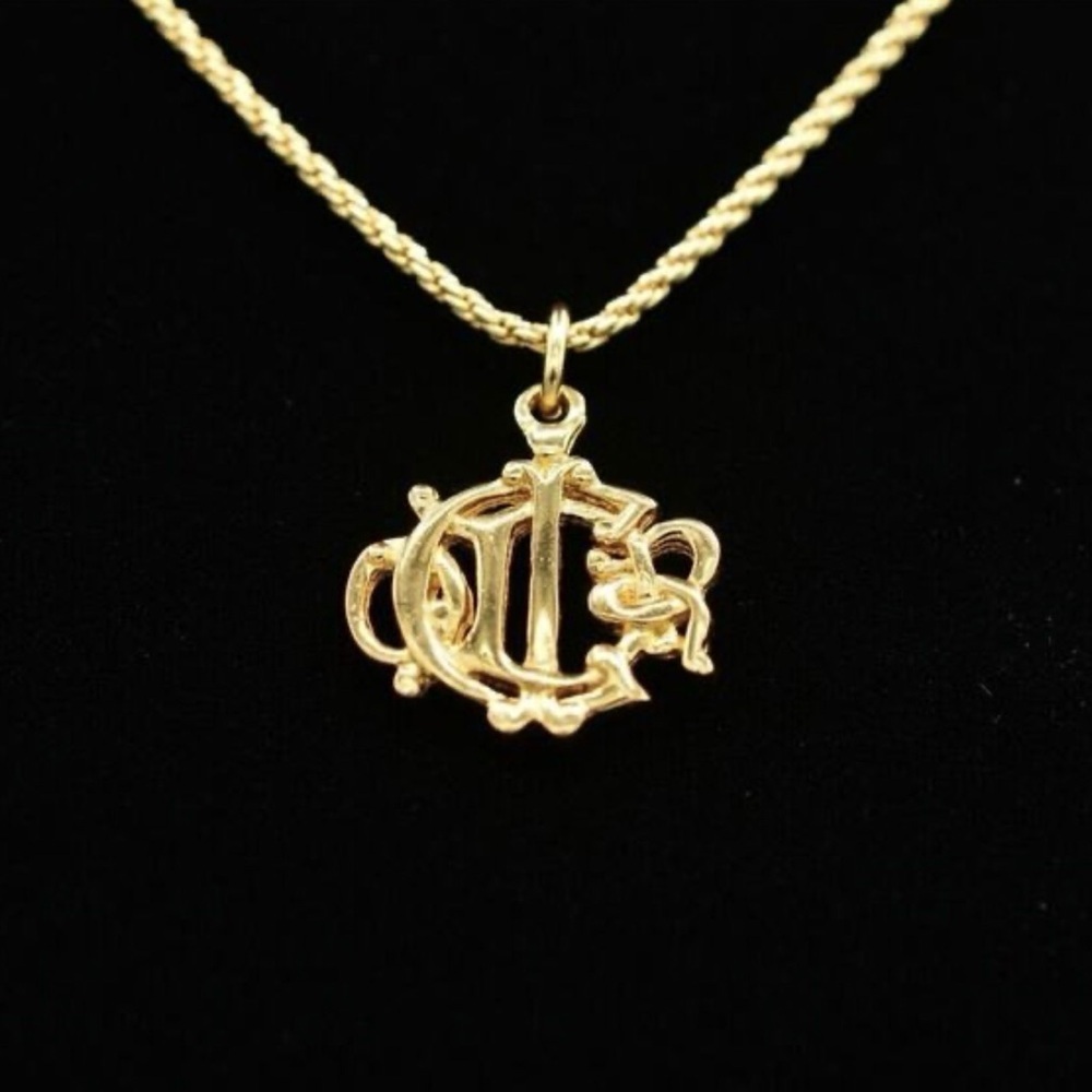 Dior Gold Pendant Necklace - Picture 4 of 10